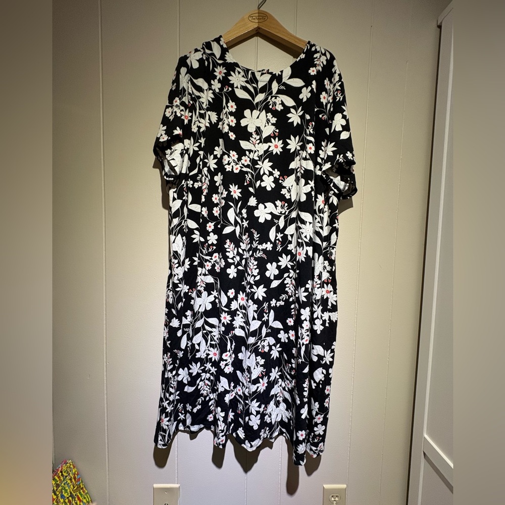 NWT J.Jill wearever dress black floral 3X